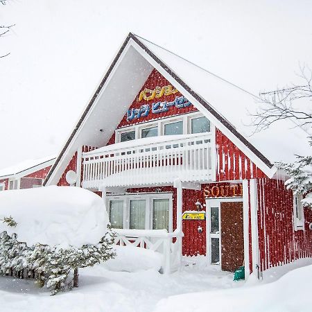 Rusutsu Lodges Pension Lilla Huset Нисеко Екстериор снимка