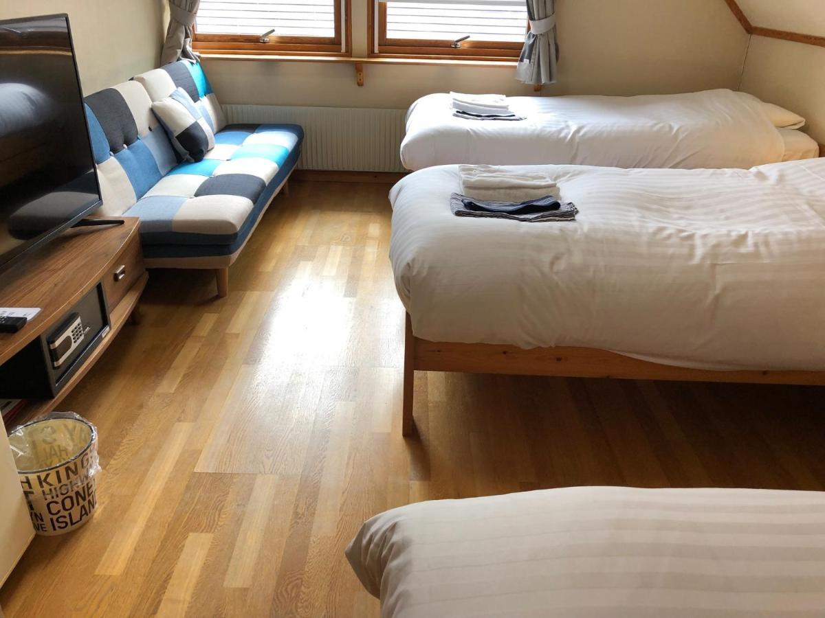 Rusutsu Lodges Pension Lilla Huset Нисеко Екстериор снимка