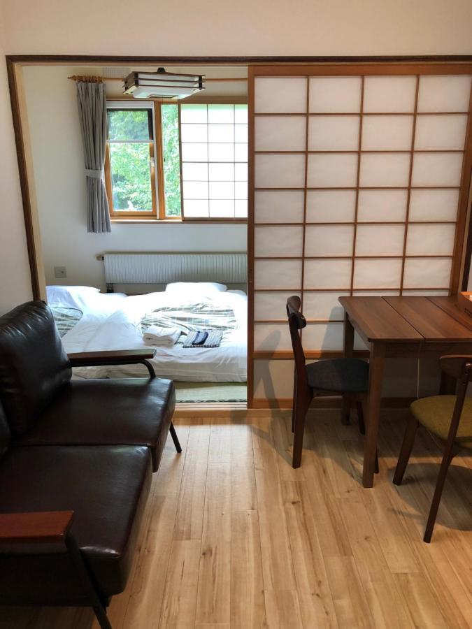 Rusutsu Lodges Pension Lilla Huset Нисеко Екстериор снимка